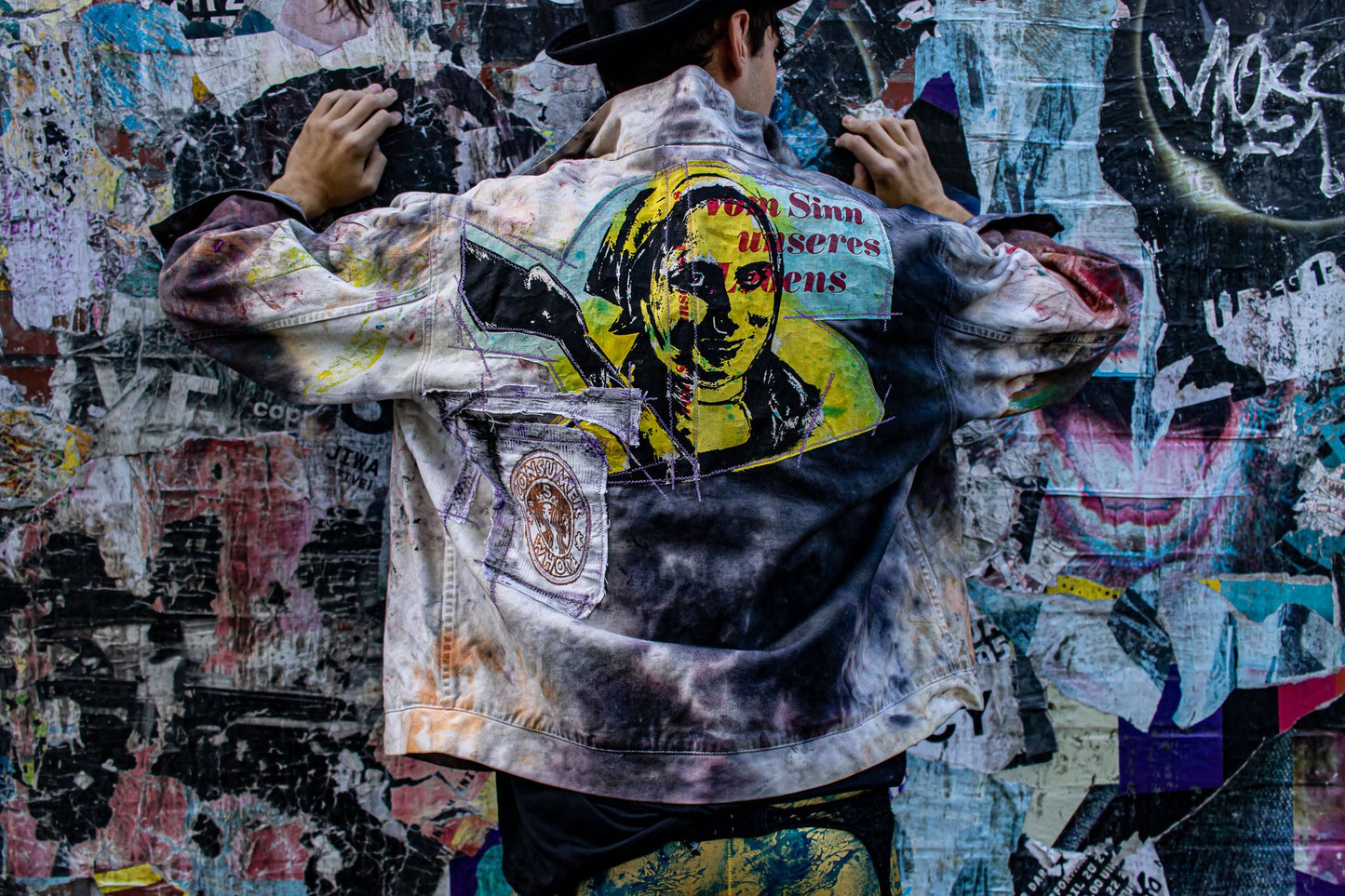 JeansJacke namens "vom Sinn unseres Lebens"
