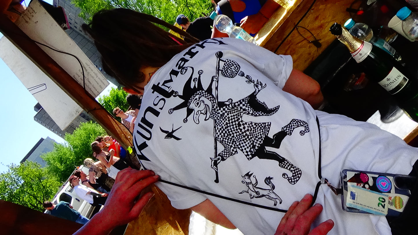 T'shirt namens "Le Fou"