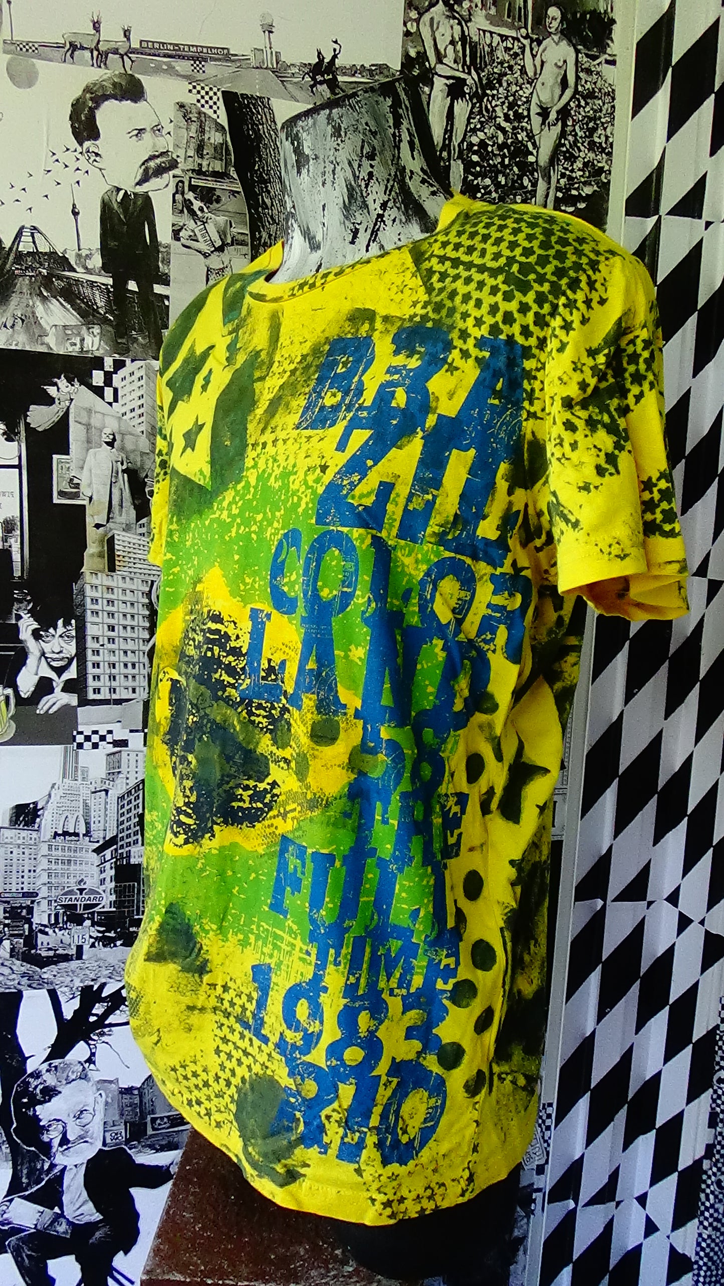 T'shirt namens "ColorLand"