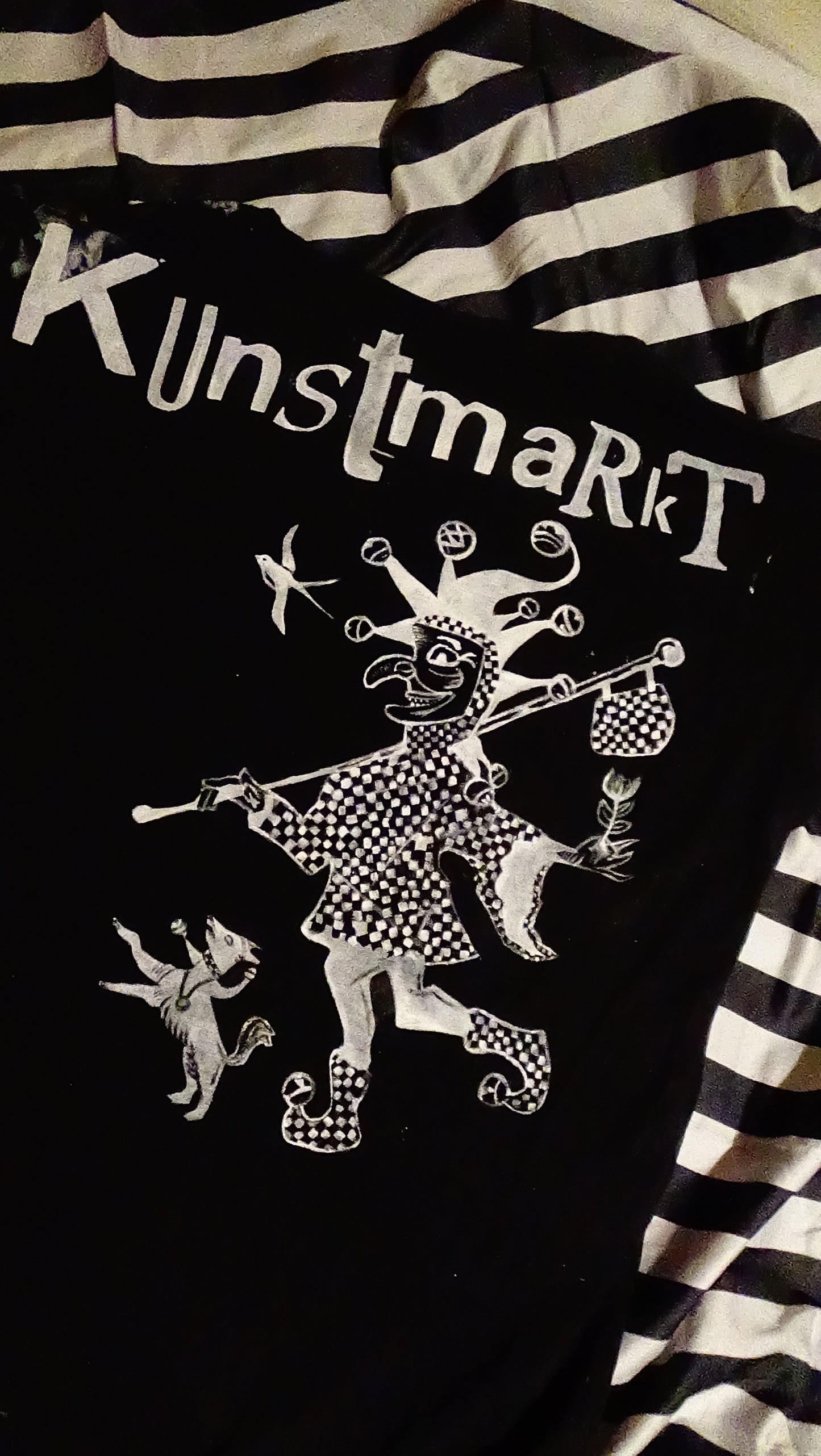 T'shirt namens "Le Fou"