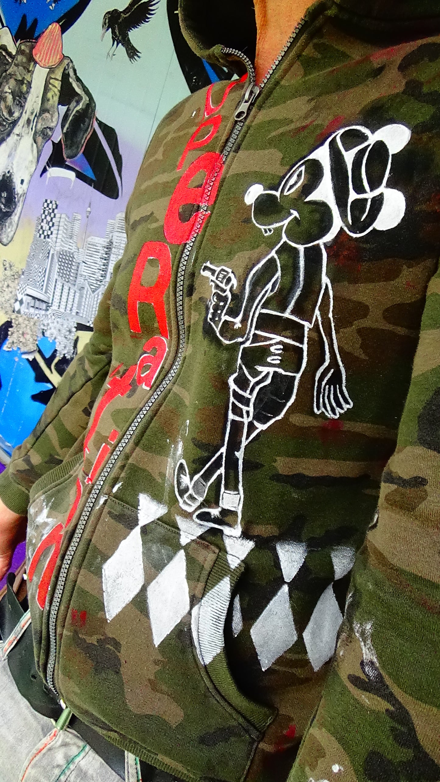 Hoodie namens "Operation MindFuck 1984"