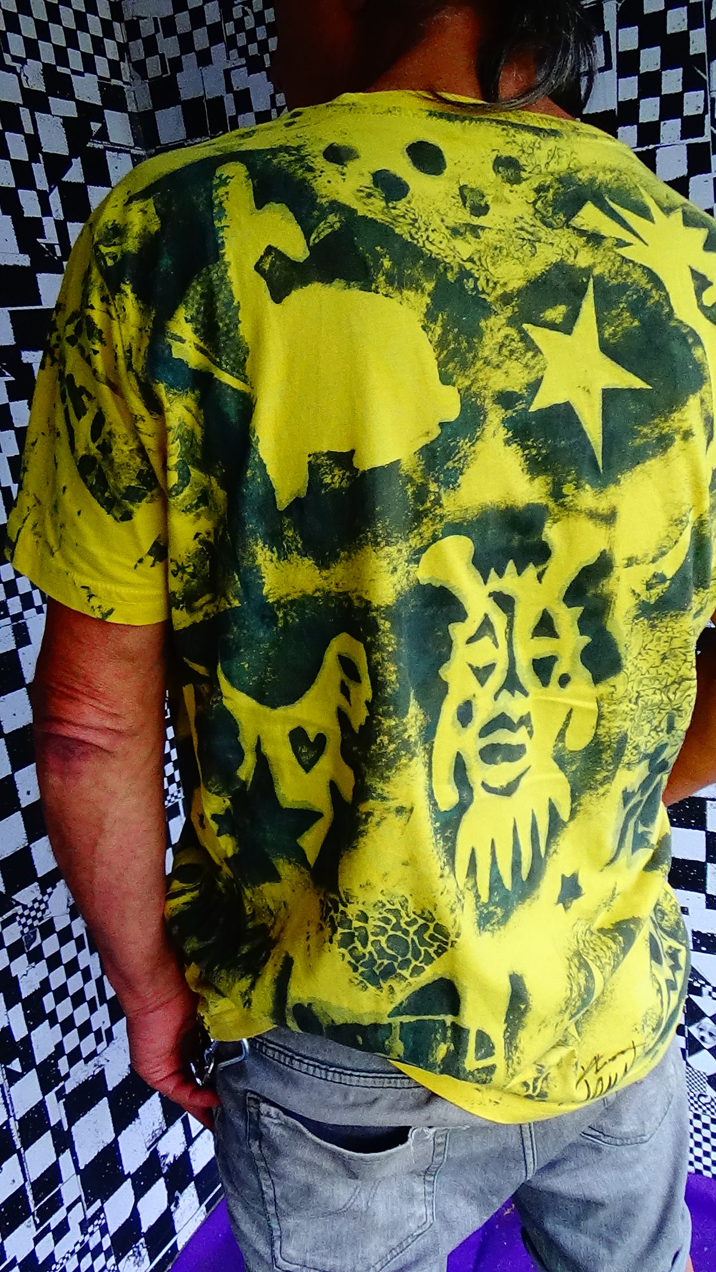 T'shirt namens "ColorLand"